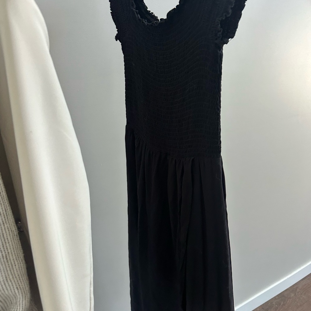 GAP Black Textured Smocked High Low Midi Dress